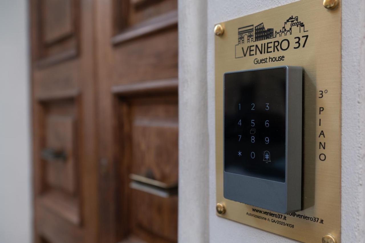Veniero37 Guest House Rzym Zewnętrze zdjęcie